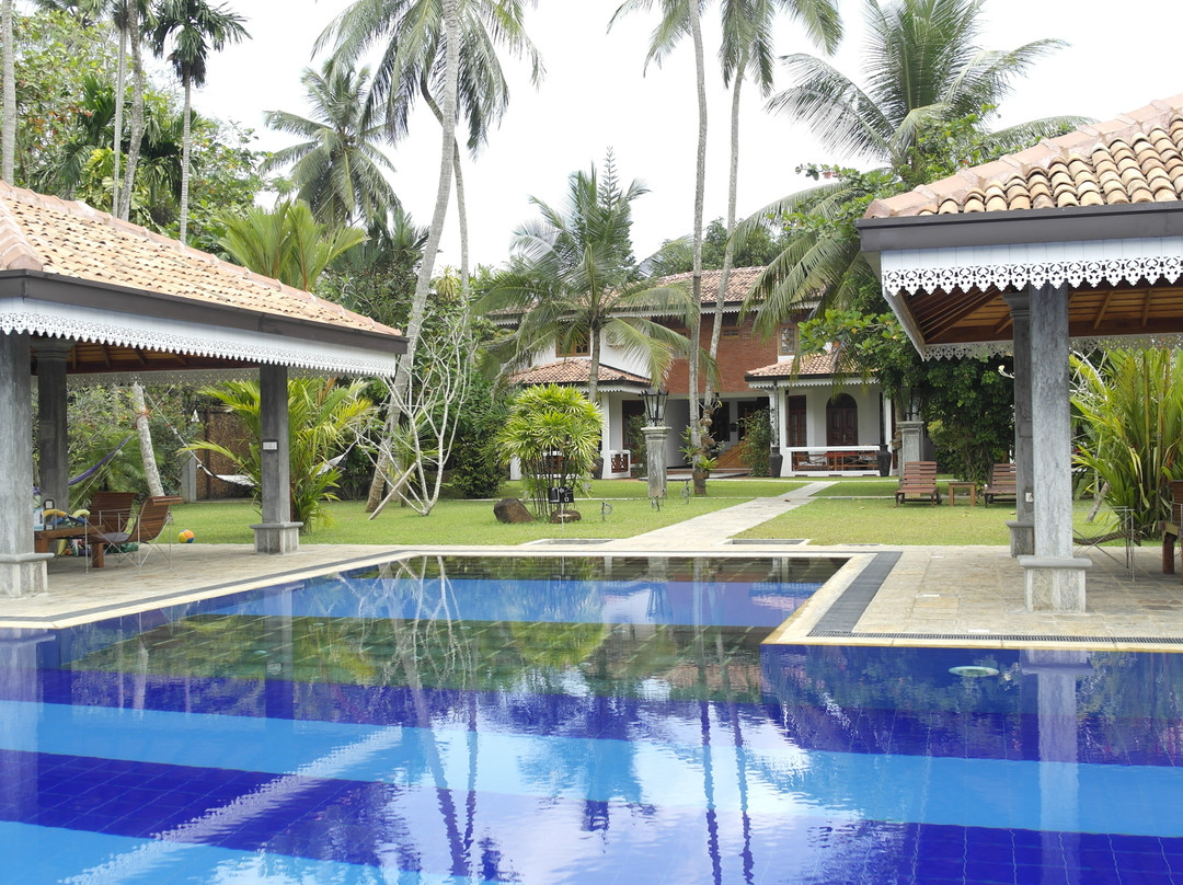 Amal Villa Apartments & Rooms