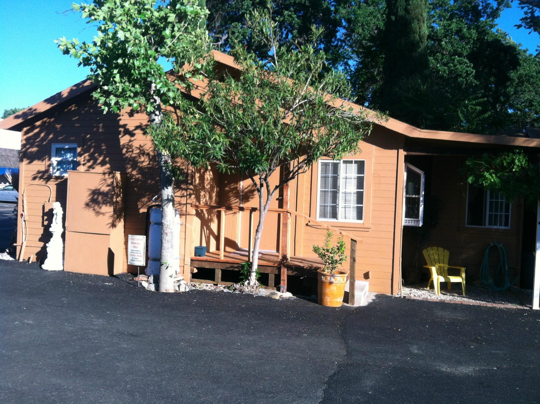 Vista Del Lago Resort主图