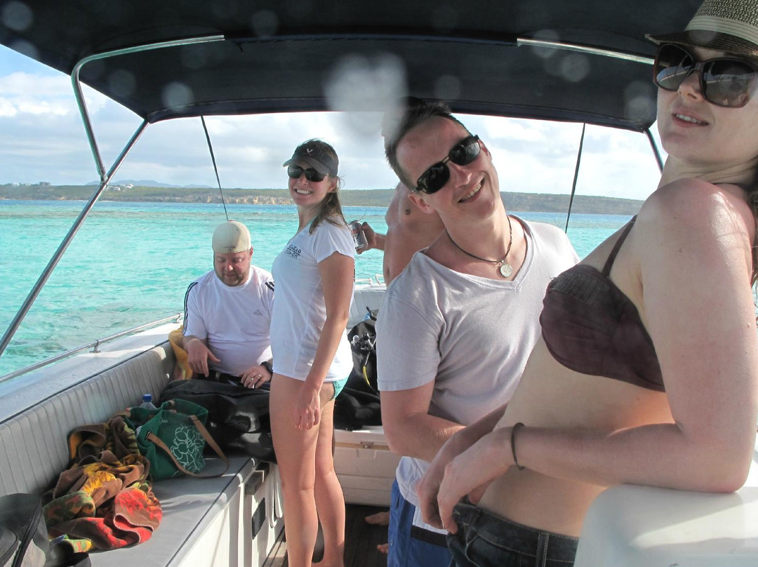 Caribbean Emerald Yacht Charter - Day Tours景点图片