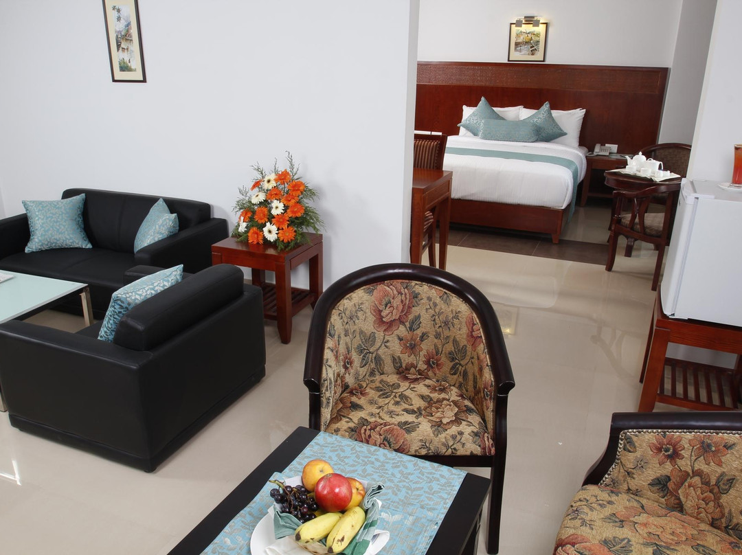 Hotel Olive International主图