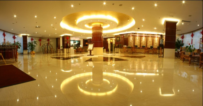 恒宝大酒店主图