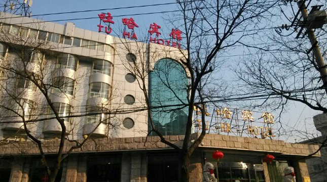 奥体中心亚朵酒店主图