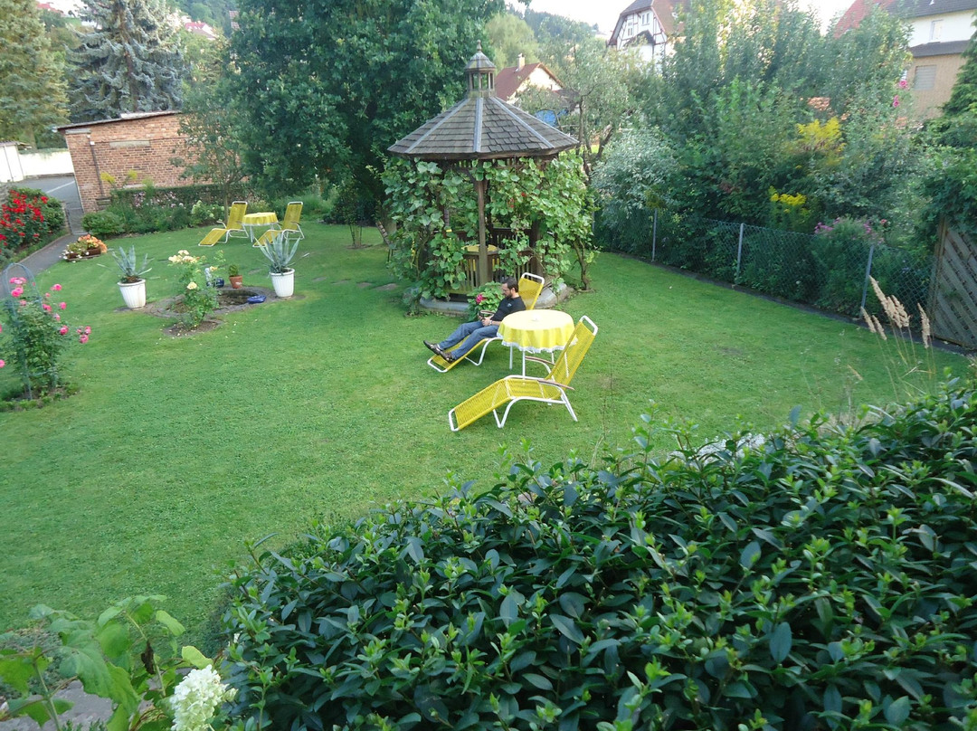 赫希赫尔酒店主图