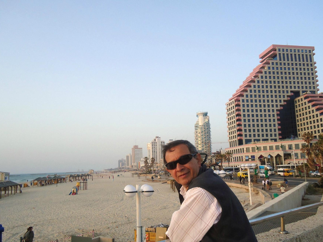 Frishman Beach景点图片