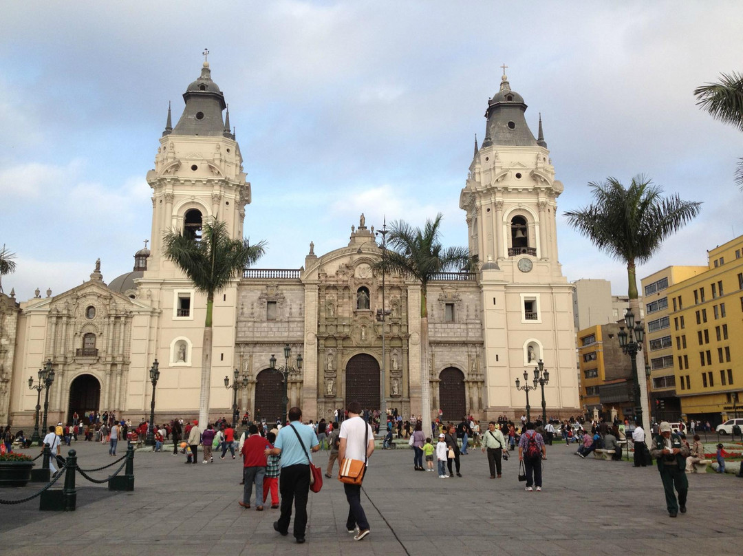 Lima Cabs & Private Tours-利马必去景点
