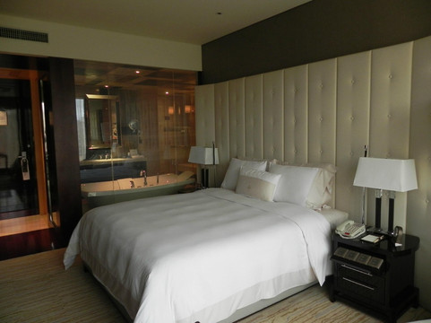 上海皇廷国际大酒店主图