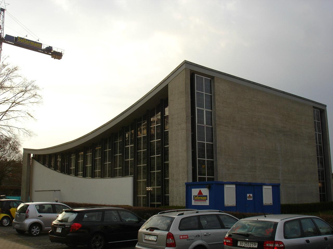 Pfarrkirche Heilig Geist Suhr-Suhr必去景点