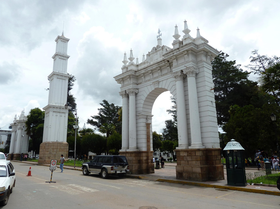 Simon Bolivar Park-苏克雷必去景点