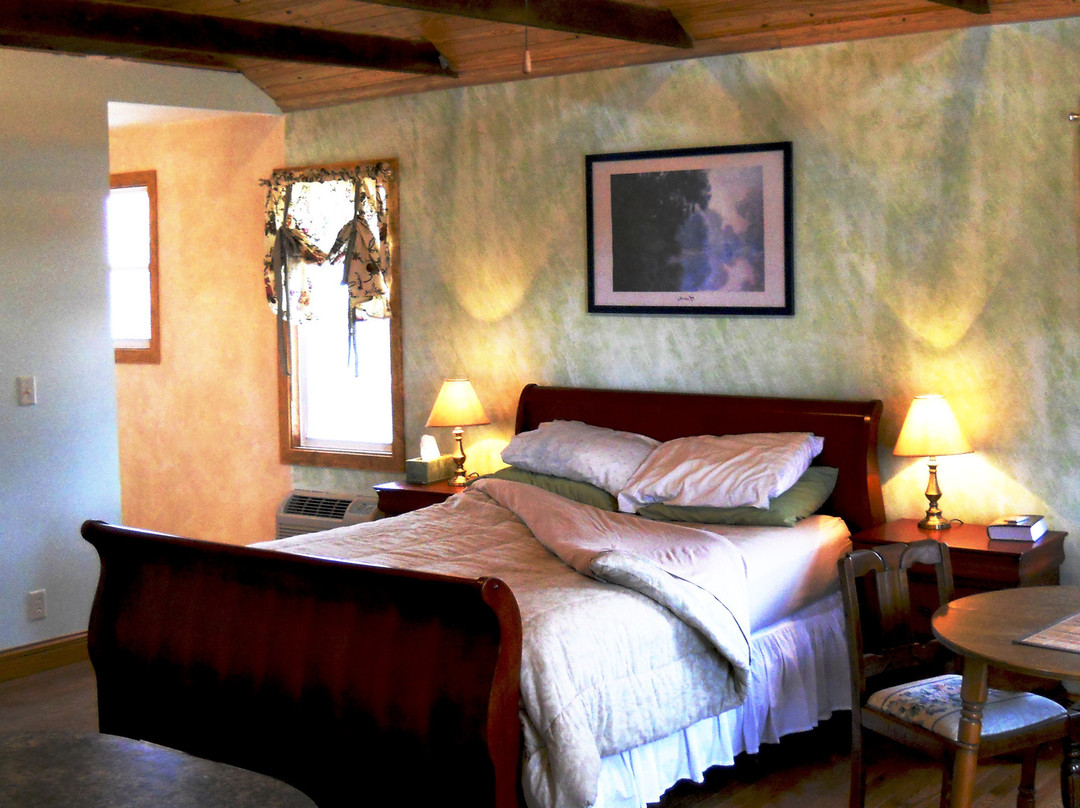 Mukwonago酒店住宿-Grandma's Cottage