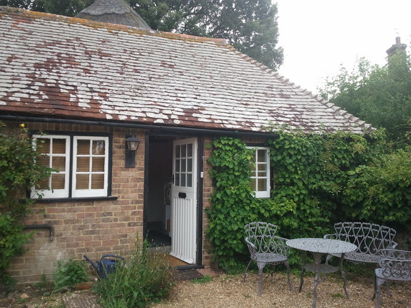 Deep Thatch Cottage-客卧