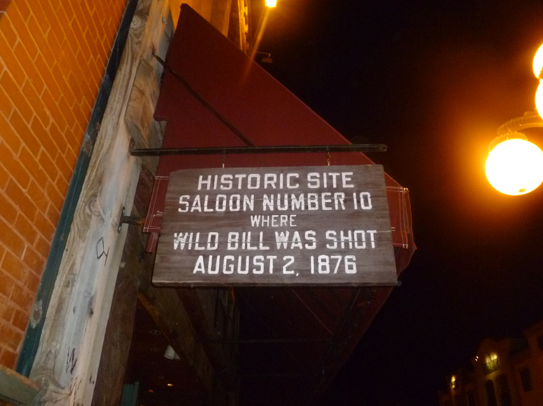 The Midnight Star Casino-戴德伍德必去景点