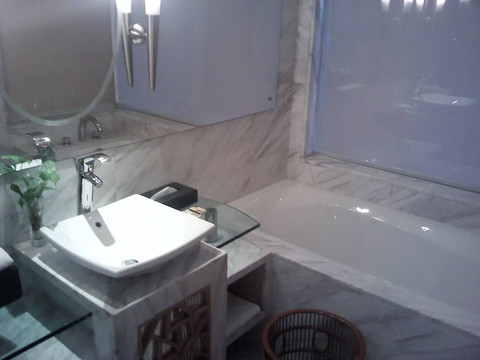 扬州花园国际大酒店主图