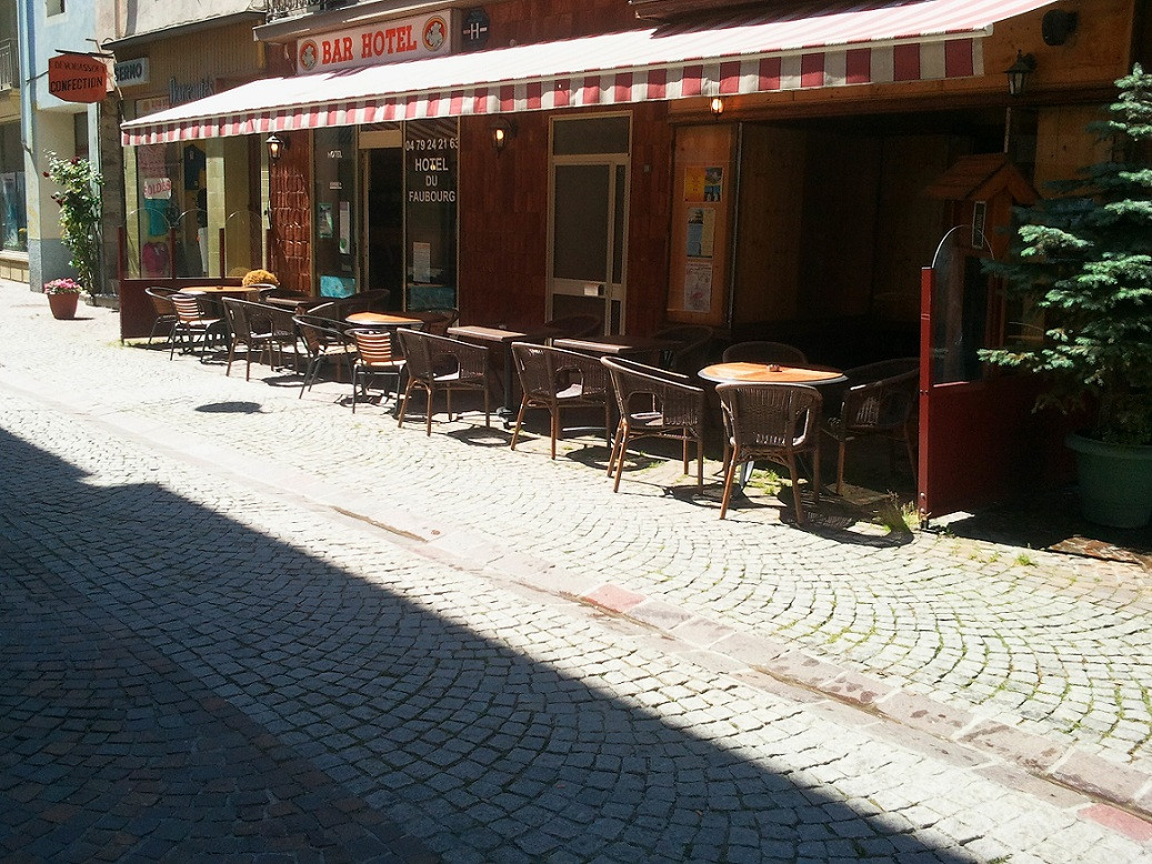 近郊酒店