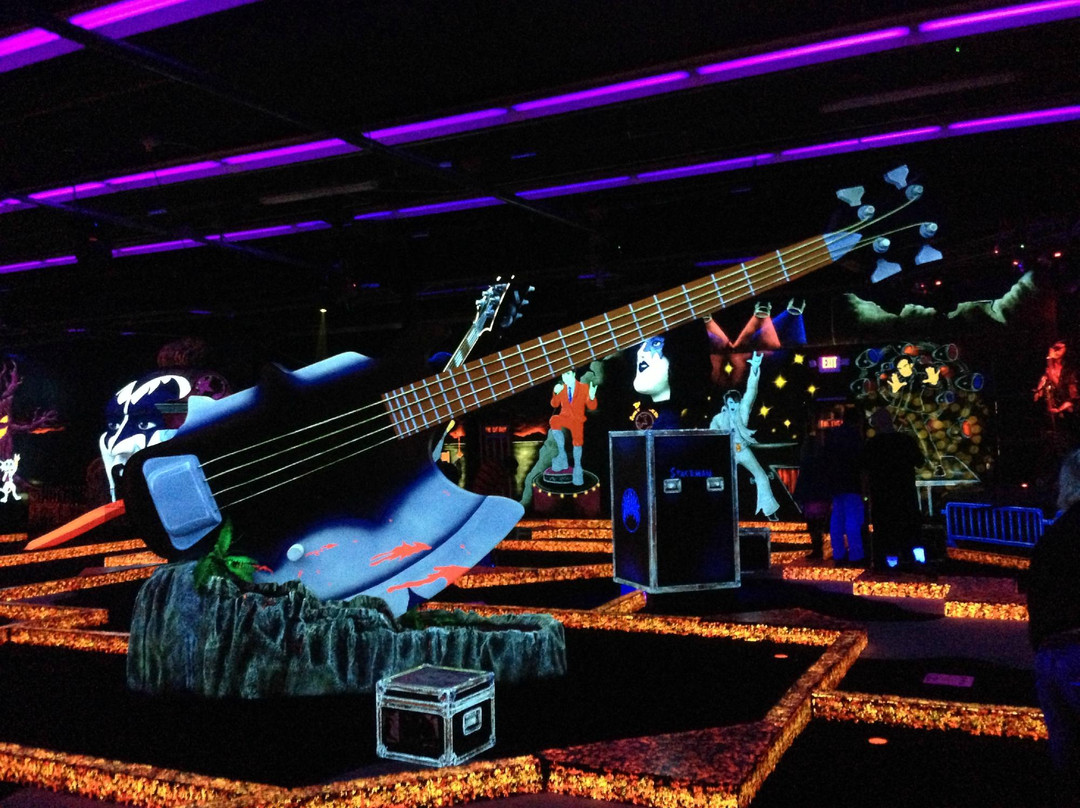 Kiss Monster Mini Golf-拉斯维加斯必去景点