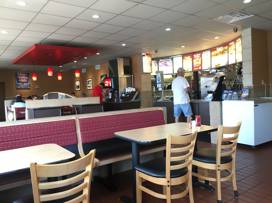 Groveton餐馆和美食-Dairy Queen