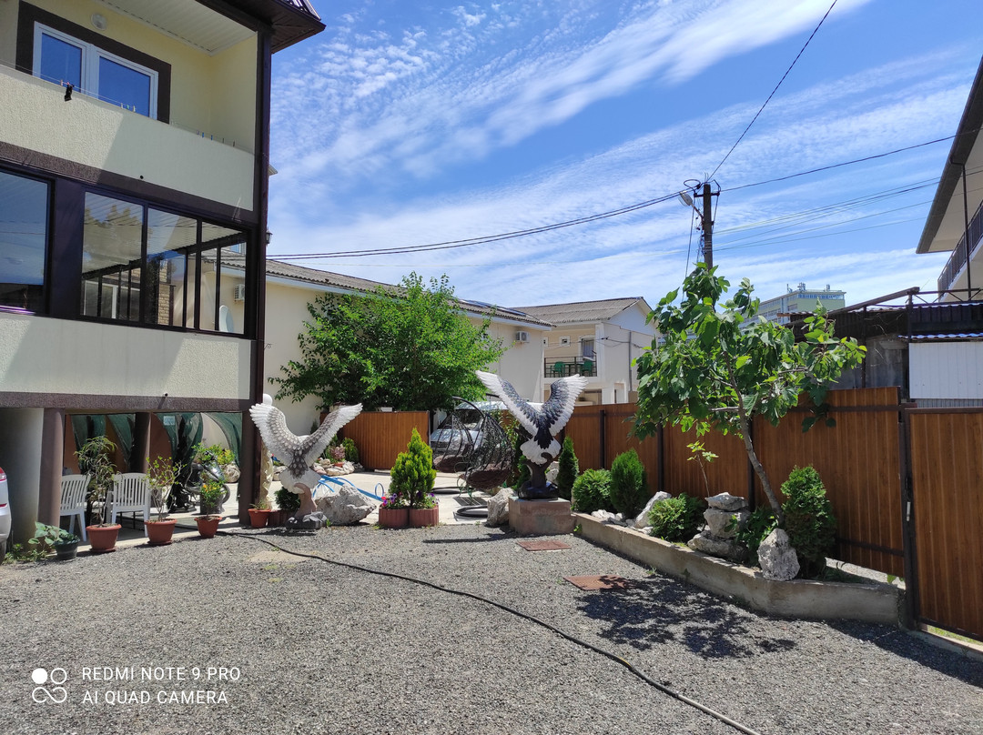 Karamel Guest House