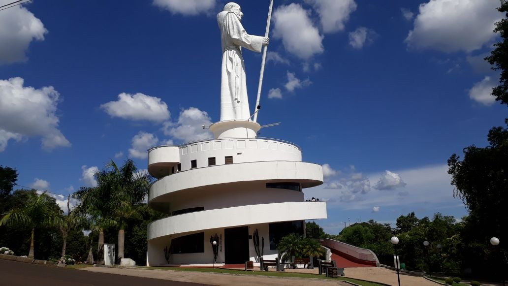Monumento Frei Bruno景点图片