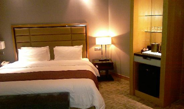 新词大酒店主图