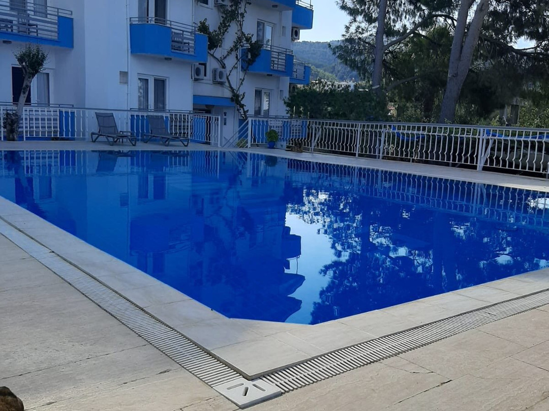 Golden Lighthouse Hotel主图