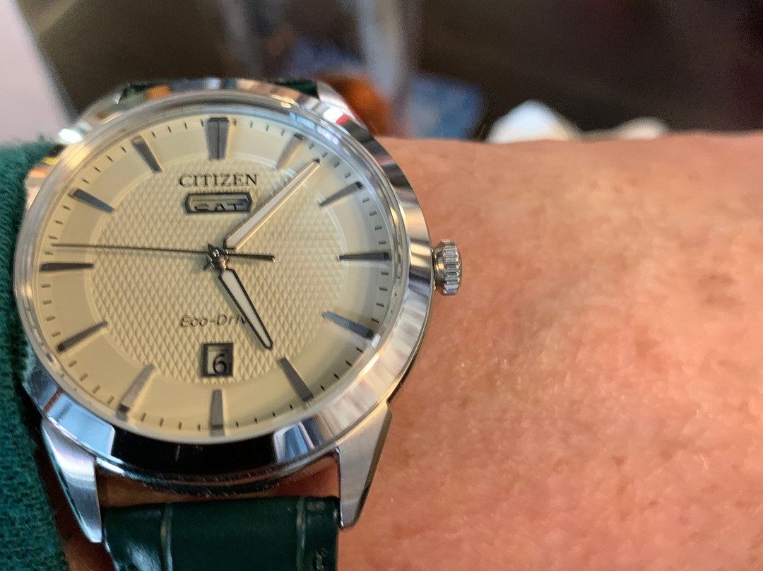 Jewels by Kris-朱诺必去景点