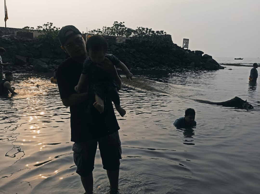 巴里夏威夷俱乐部度假村主图