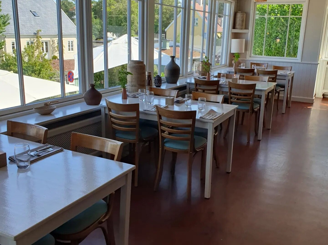 Tisvildeleje Strandhotel主图