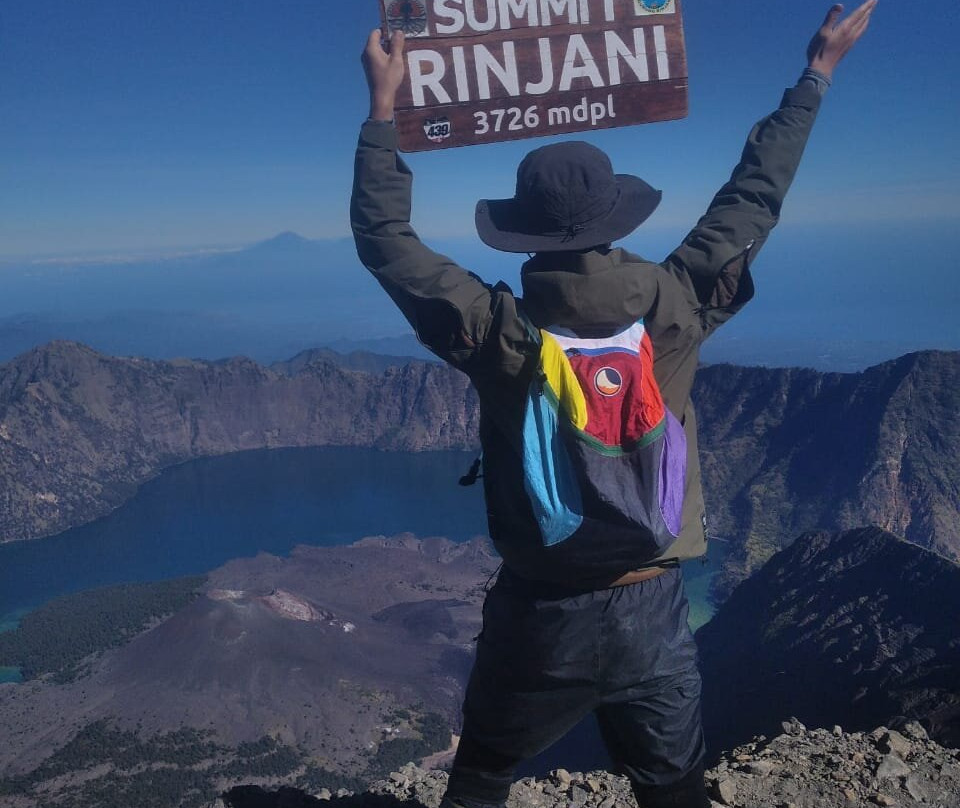 Rinjani Trekking-龙目岛必去景点