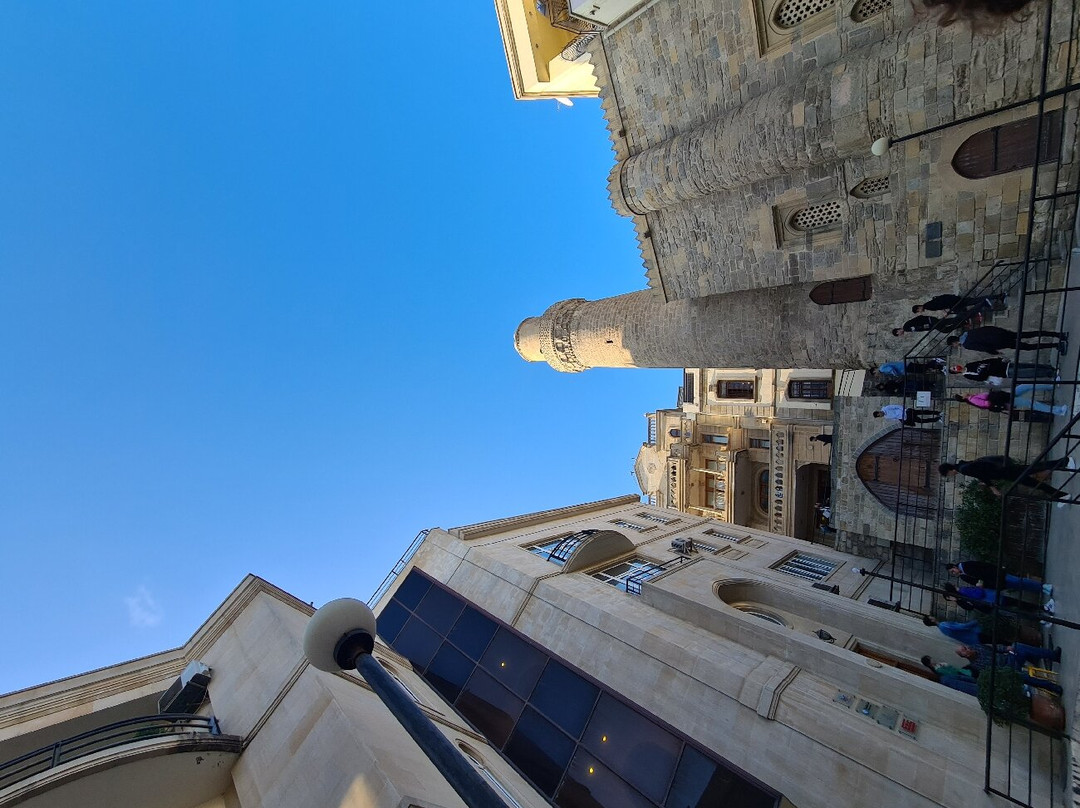 Baku Original Walking Free Tour-巴库必去景点