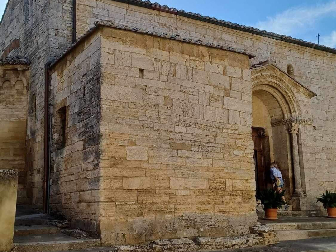 Chiesa di Santa Maria Assunta-圣奎里科多尔恰必去景点