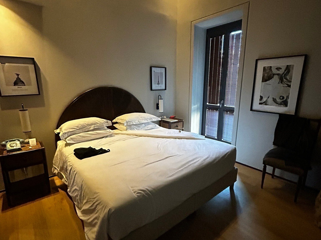 二十一酒店主图