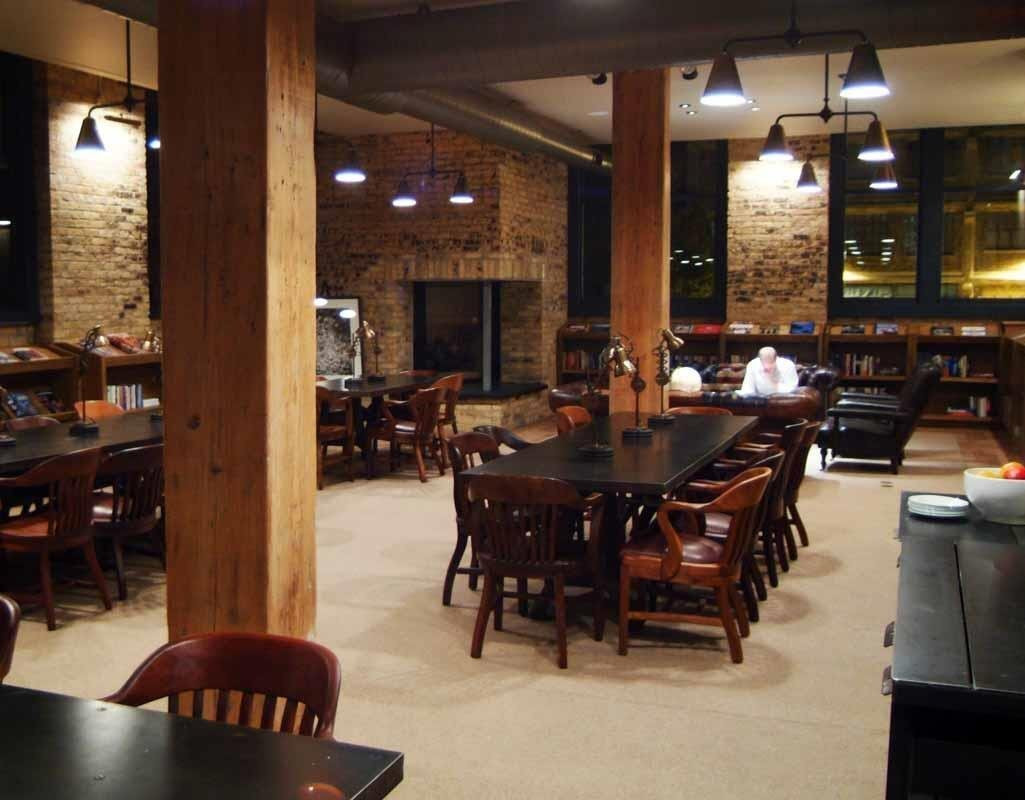 密尔沃基酒店住宿-马铁大酒店