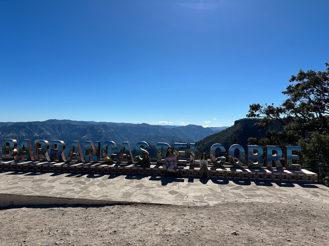 Hotel El Mirador主图