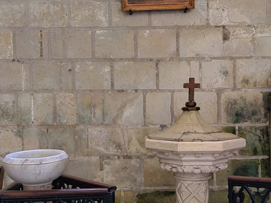Eglise Notre-Dame à Crouzilles