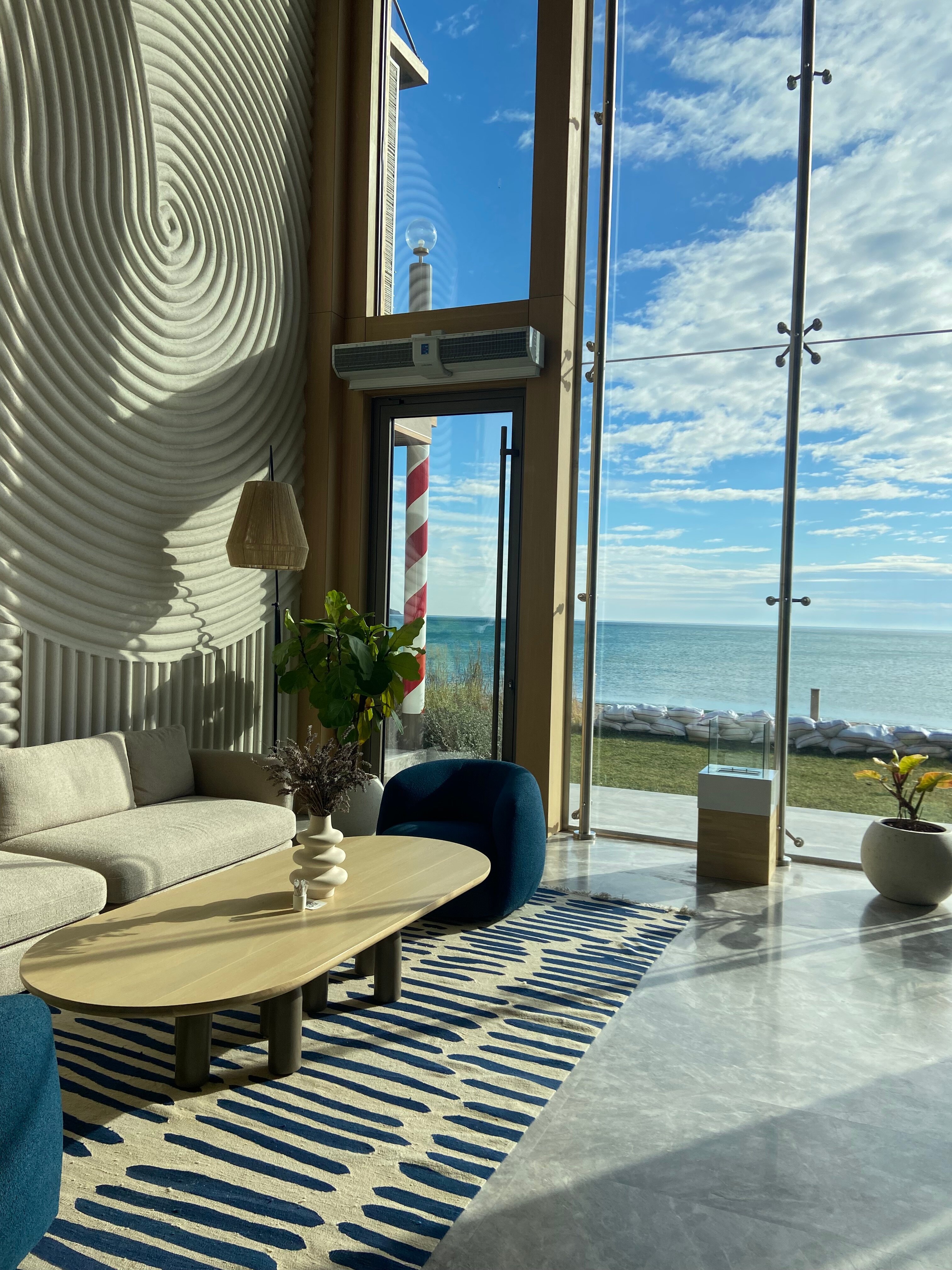 Inemare Hotel-官方