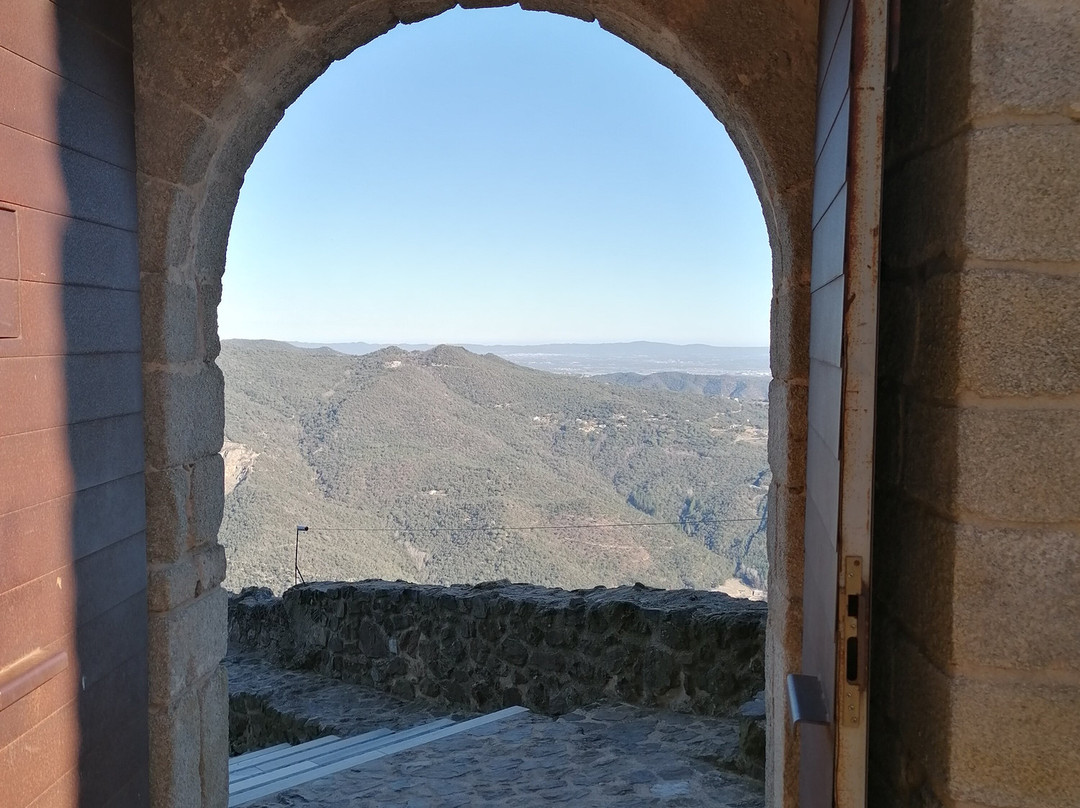 Castillo de Montsoriu景点图片