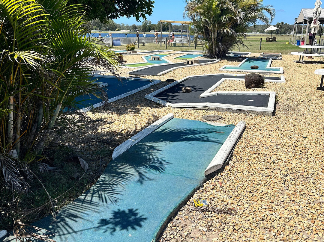 Forster Tuncurry Golf Driving Range & Water Golf景点图片