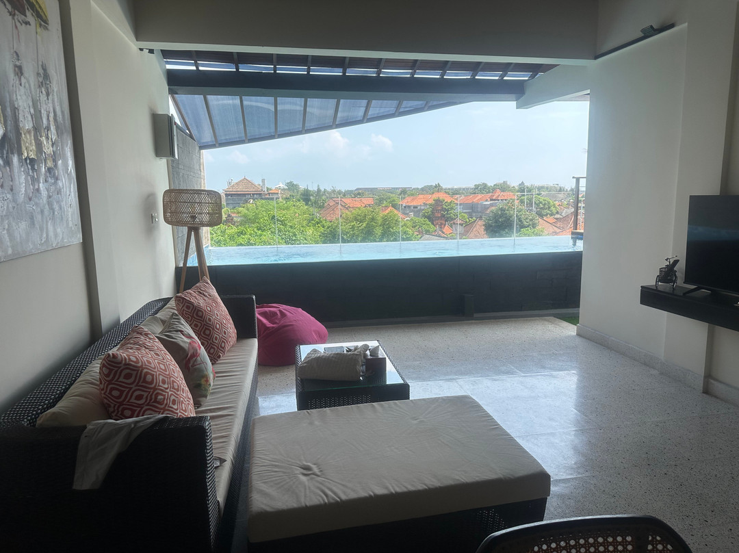 Mokko Suites Batubelig