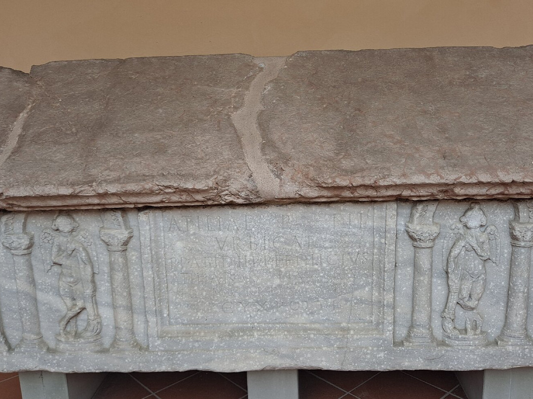 Museo Civico Archeologico Giovanni Rambotti-代森扎诺-德尔加达必去景点
