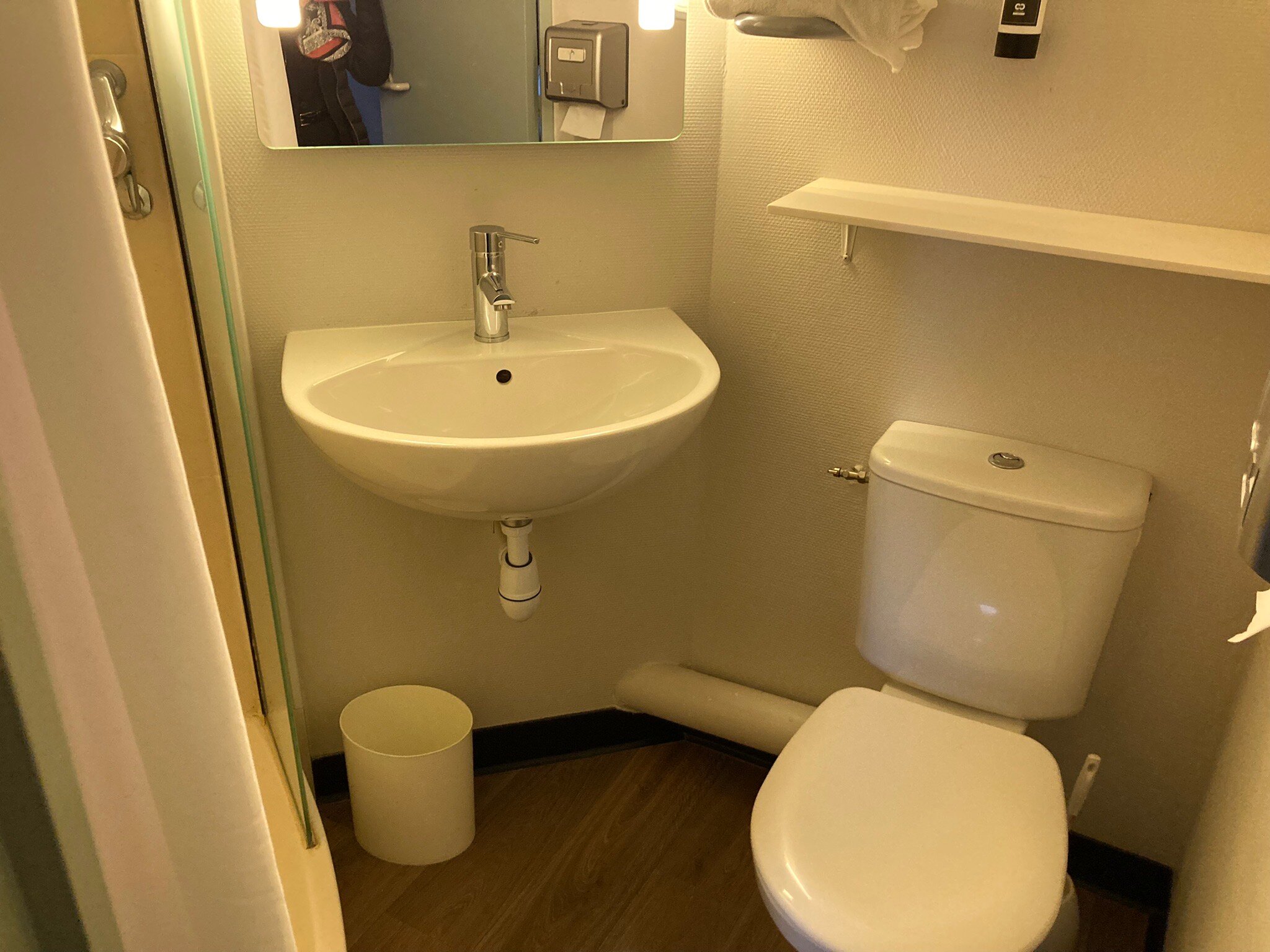 B&B HOTEL Caen Mémorial-官方