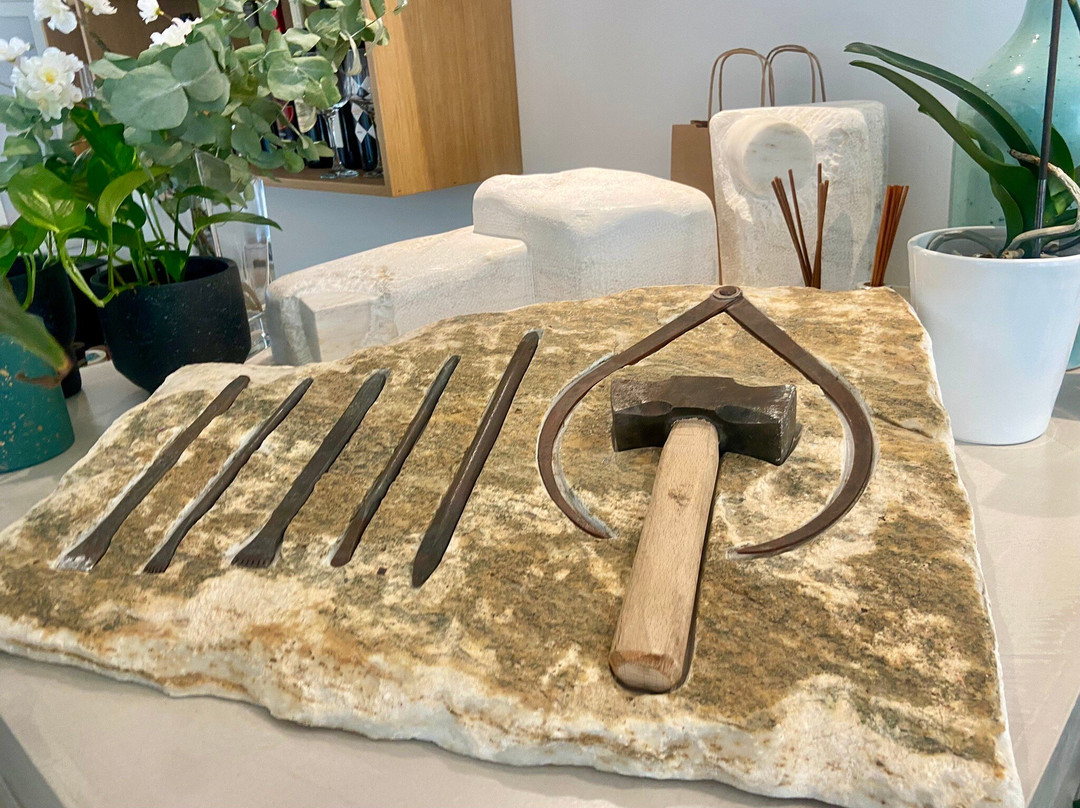 Lithos Luxury Suites主图