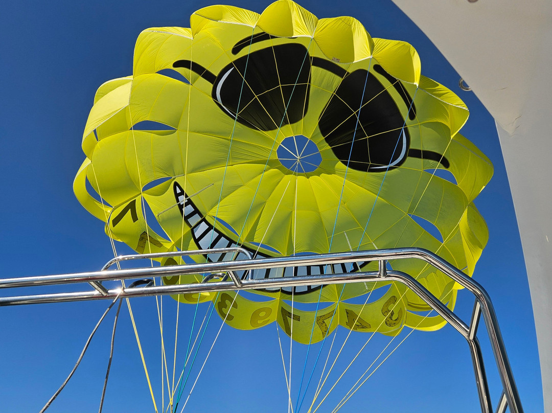 conero fly parasailing-努马纳必去景点