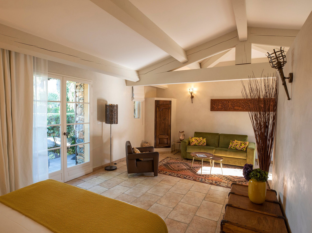 拉迪莫拉酒店 - CHC主图