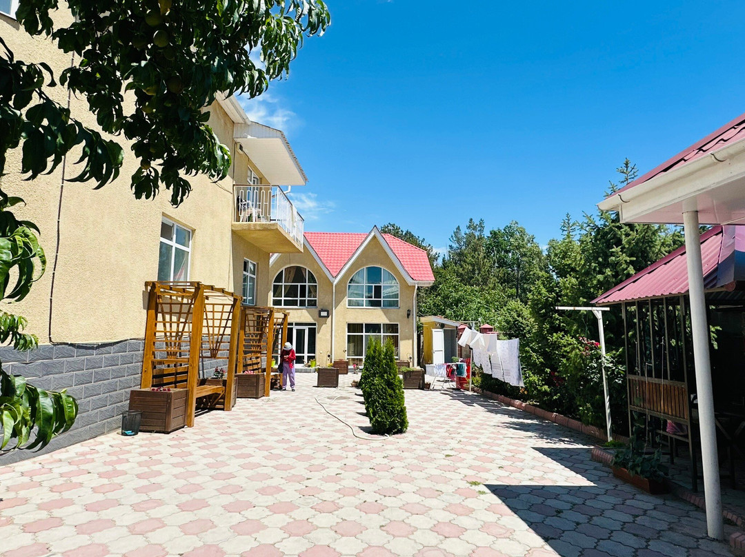Tan Nuru Guest House主图