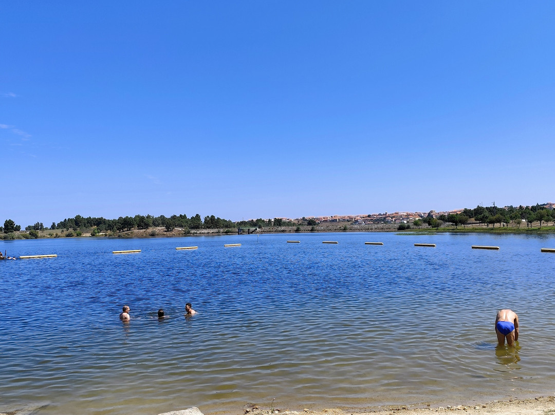 Praia Fluvial da Barragem de Alfaiates景点图片