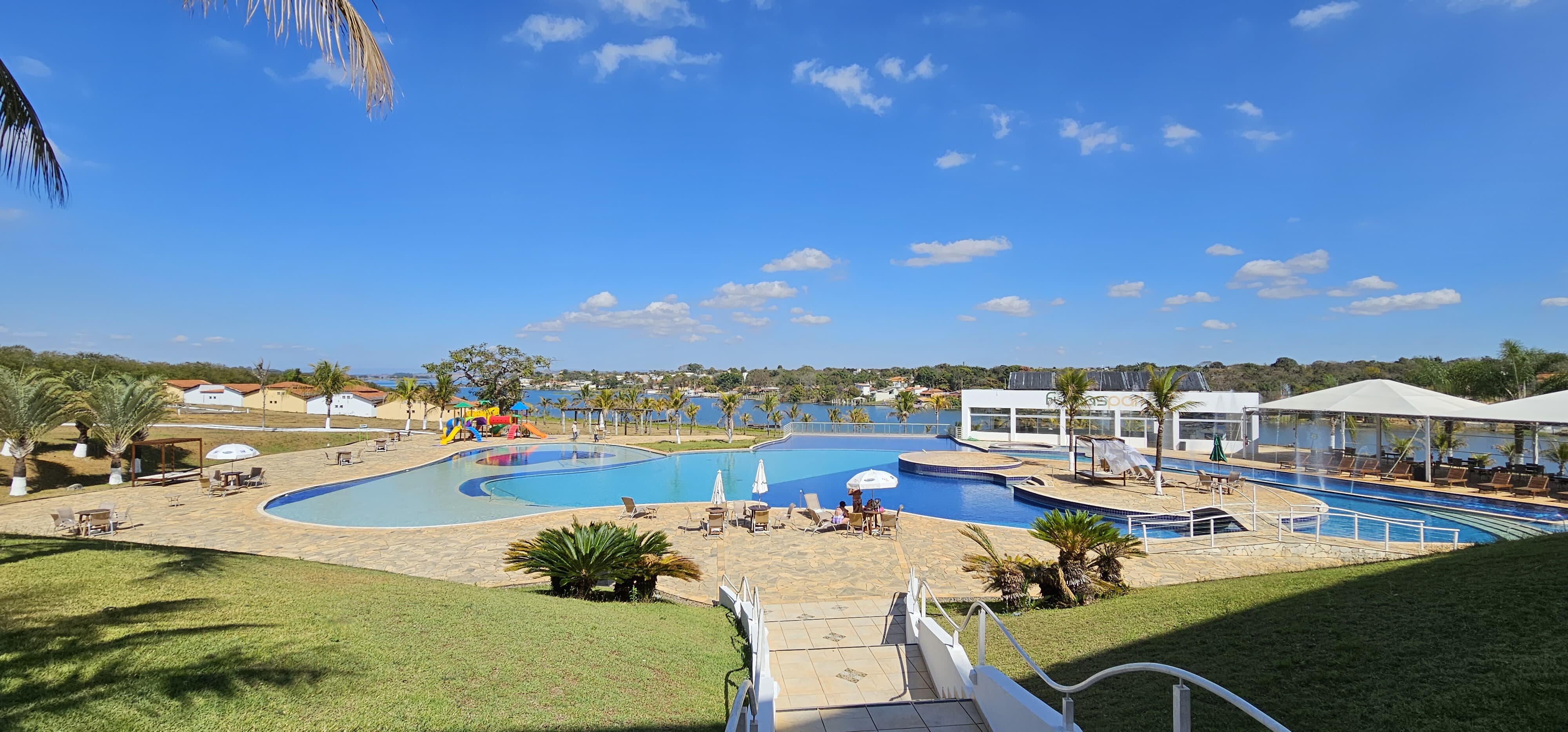Ramada by Wyndham Furnaspark-浴室
