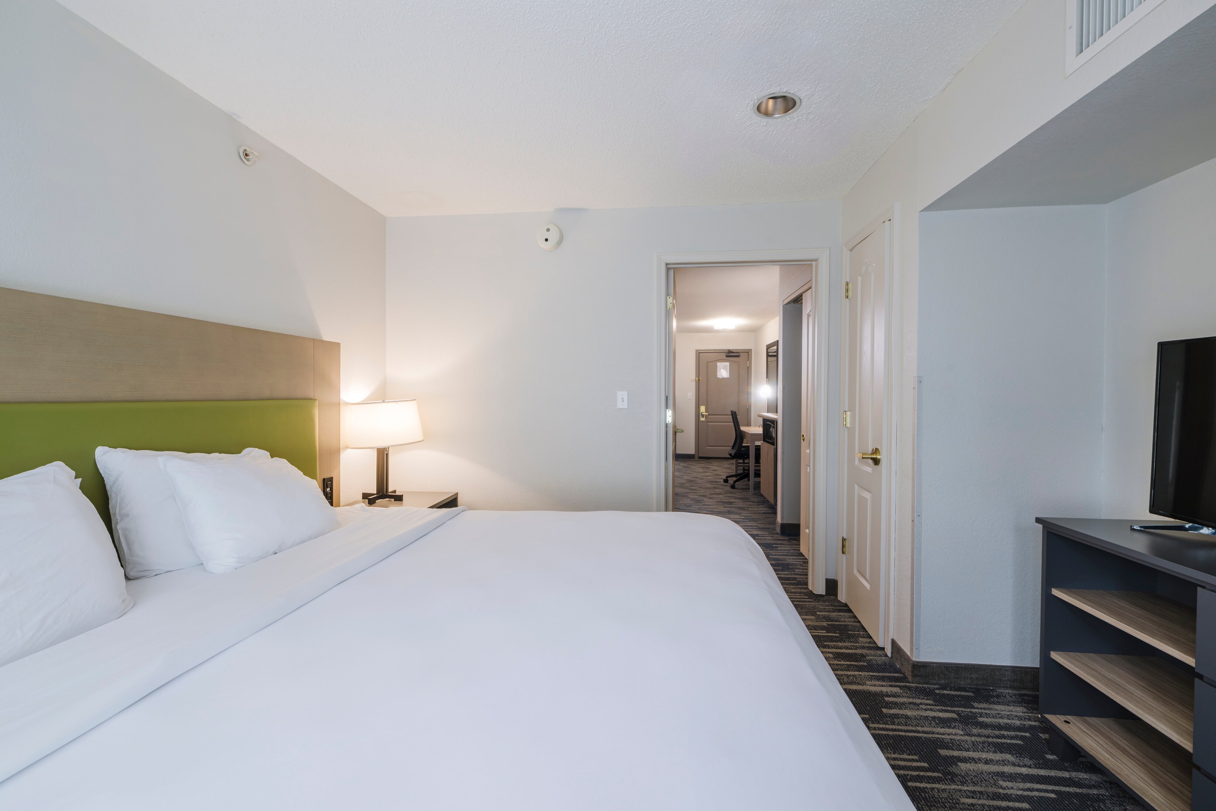 Country Inn & Suites by Radisson, Lake George (Queensbury), NY-客卧