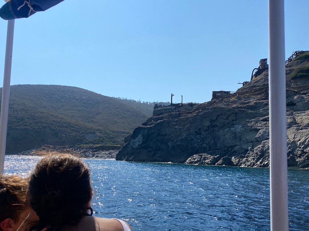 Il Dollaro II-Porto Azzurro必去景点
