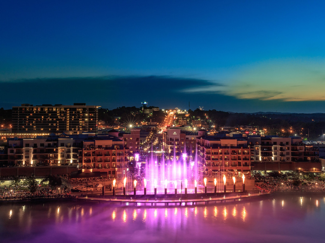 布兰森旅游景点-Branson Landing
