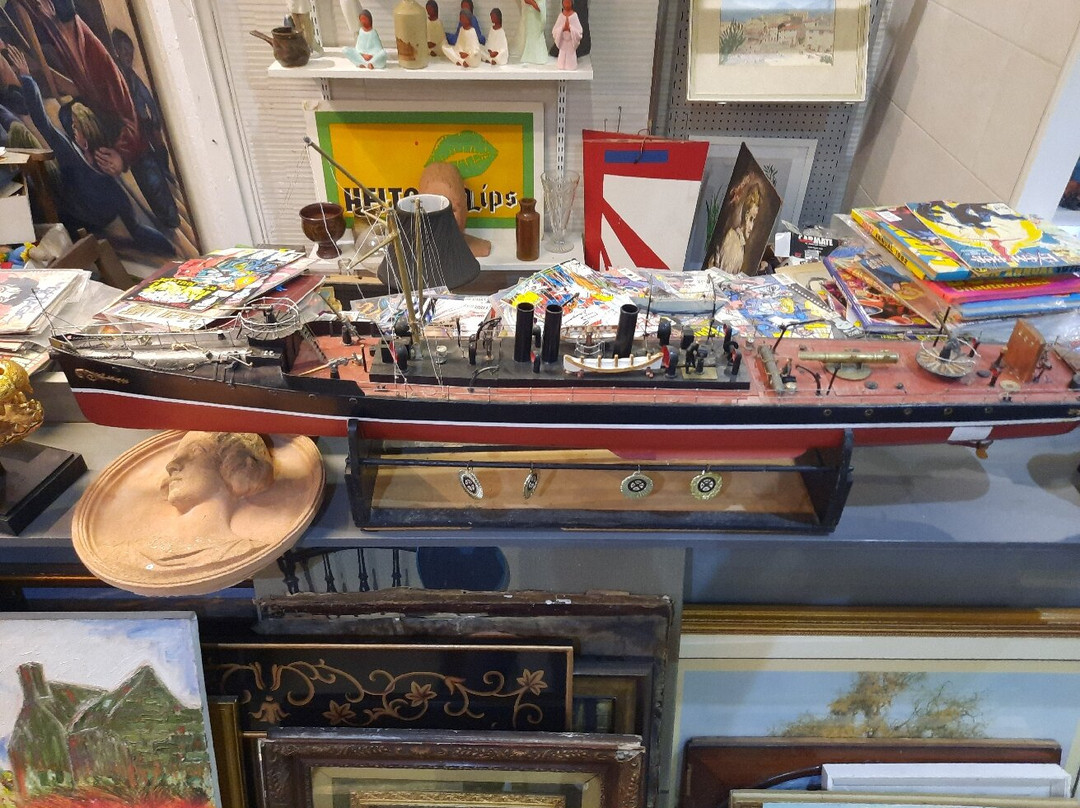Global Art And Antiques-布里德波特必去景点