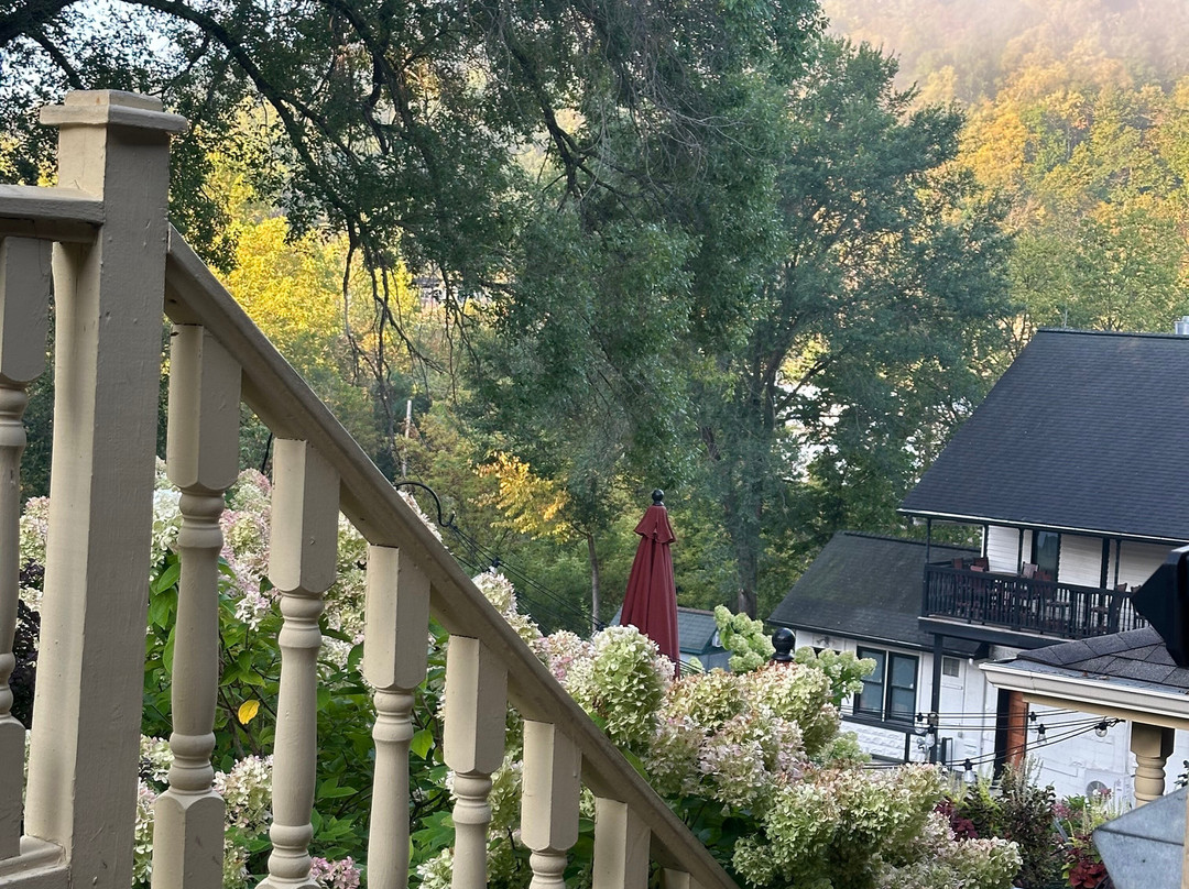 Root River Inn & Suites主图